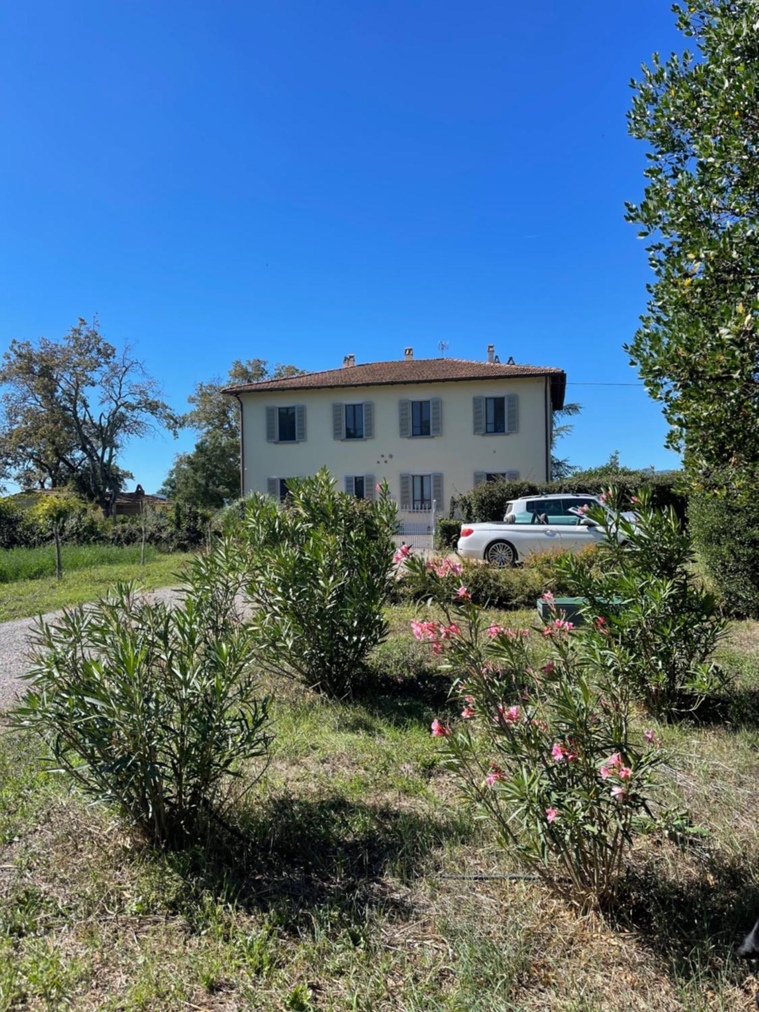 Casa Le Rondini Toscana Bucine Exterior photo
